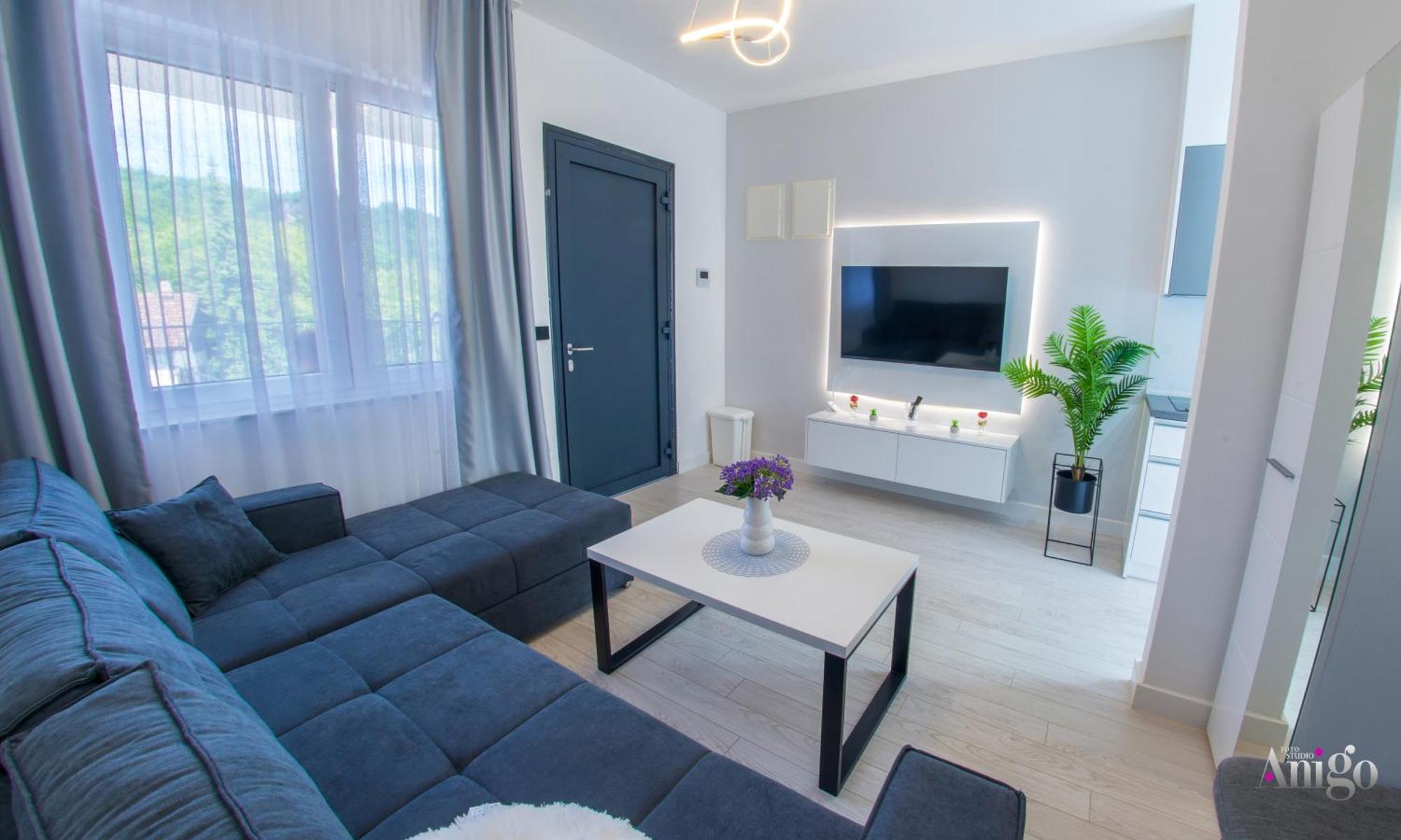 Royal Terrace Apartments コニツ エクステリア 写真