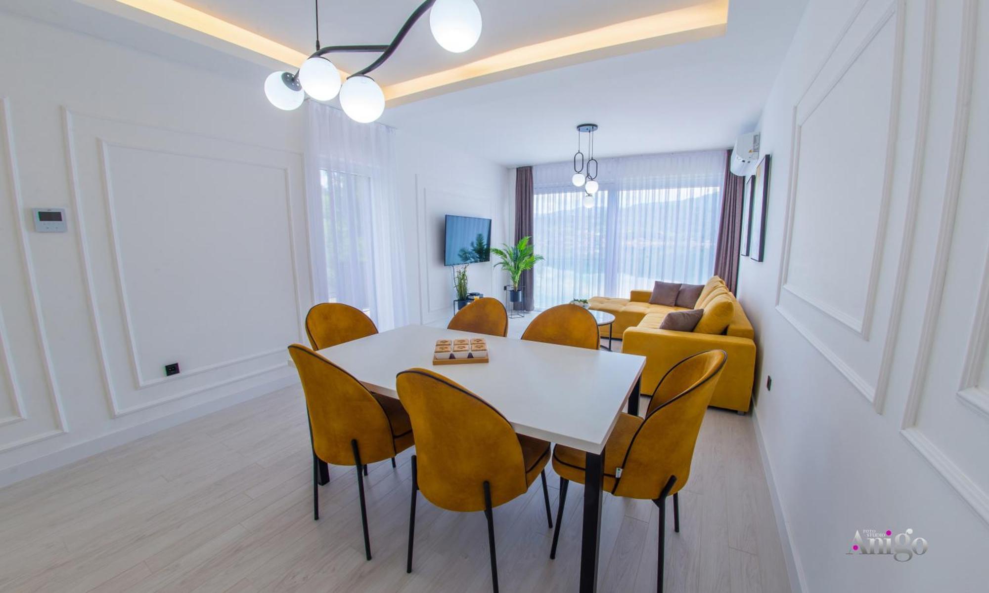 Royal Terrace Apartments コニツ エクステリア 写真