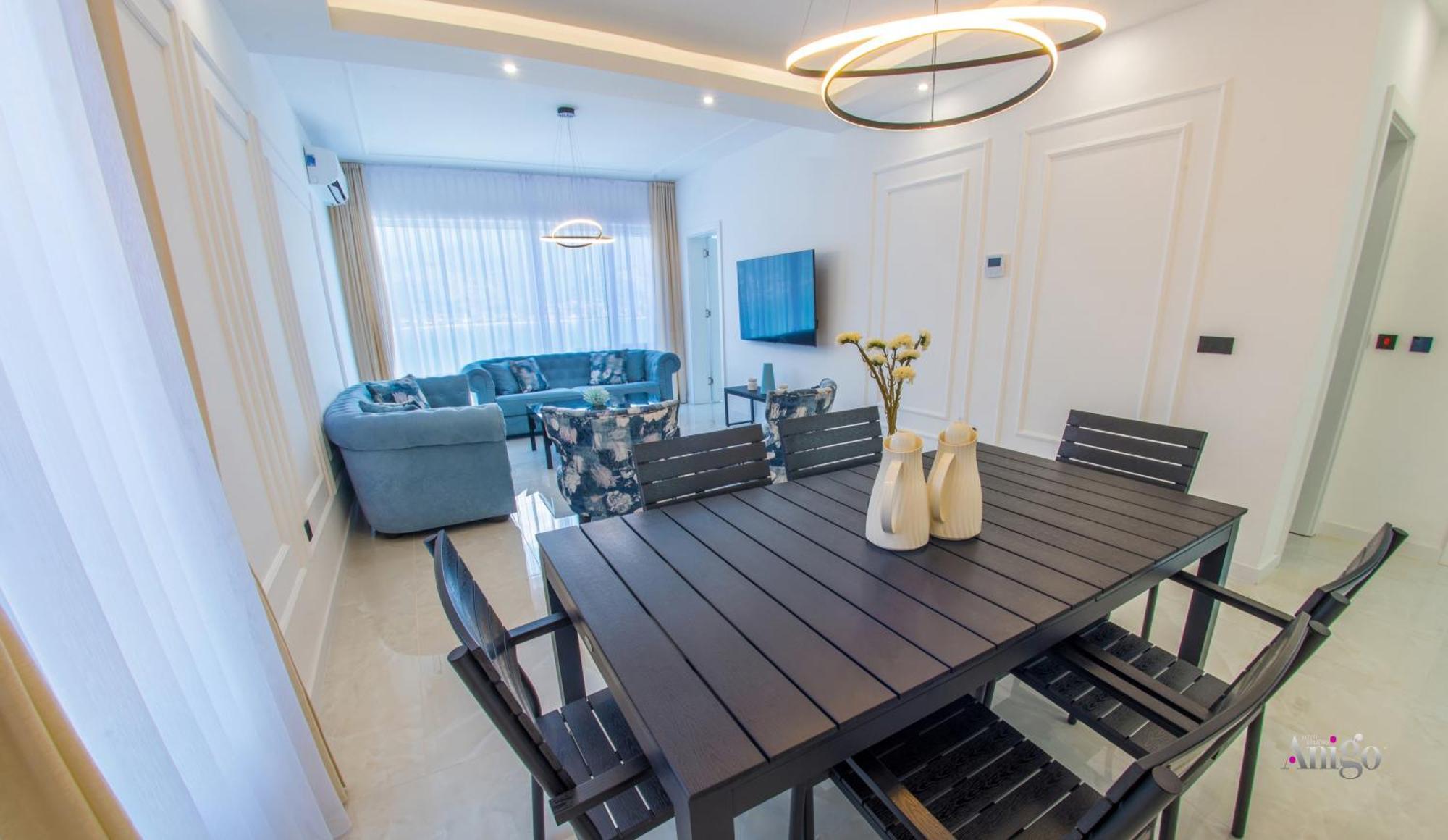 Royal Terrace Apartments コニツ エクステリア 写真